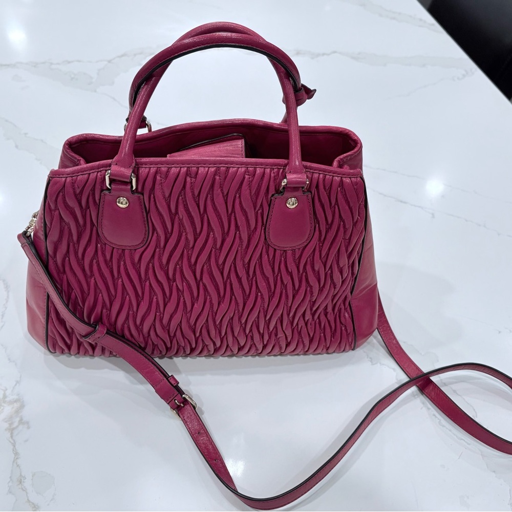 Vintage Pink Coach Quilted Women's Hand Bag - Picture 2 of 8